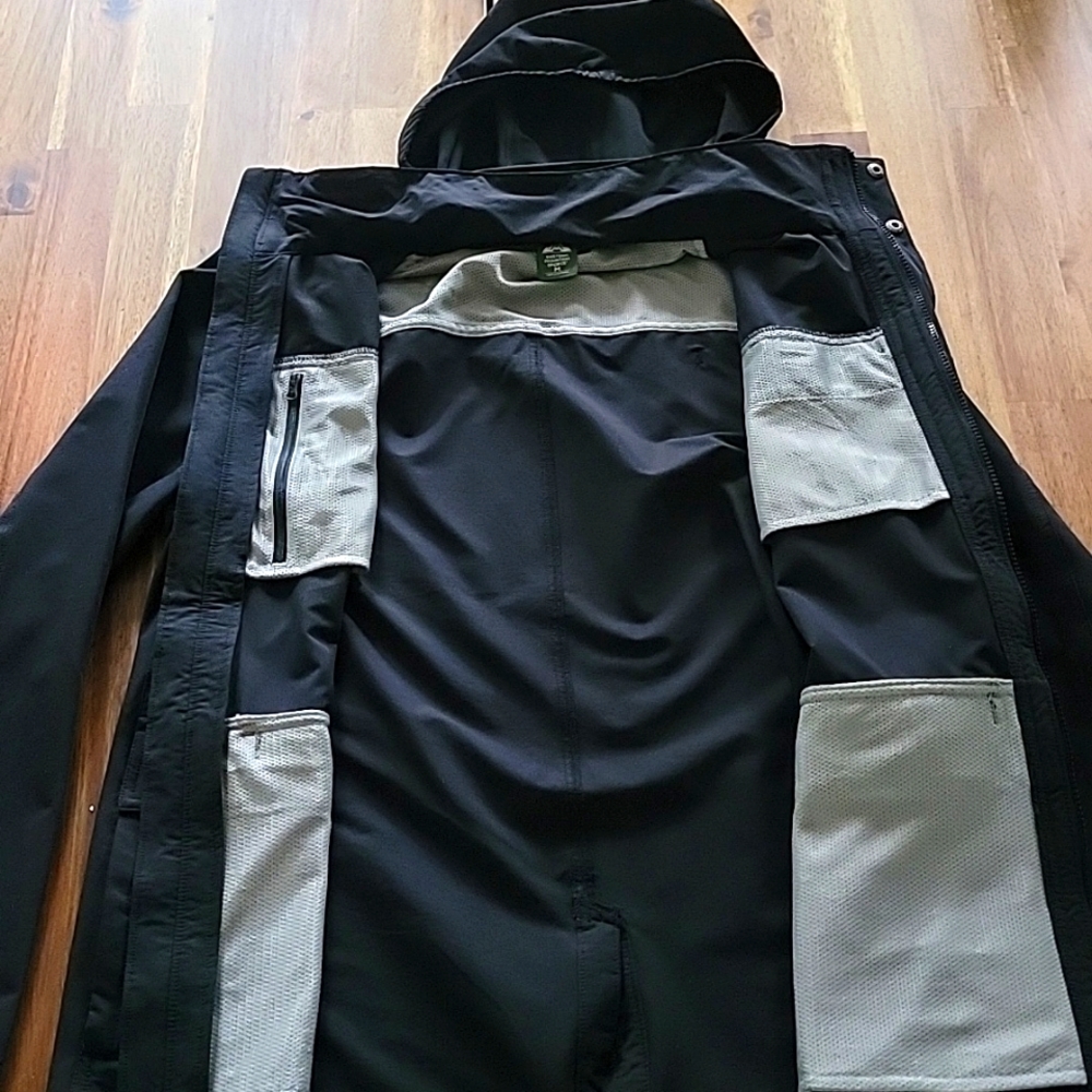Ems Lightweight Jacket Size Medium - image 3